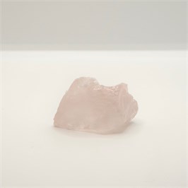 Розовый кварц 2-5 см, под коллекцию (без подвески), Бразилия 1690
